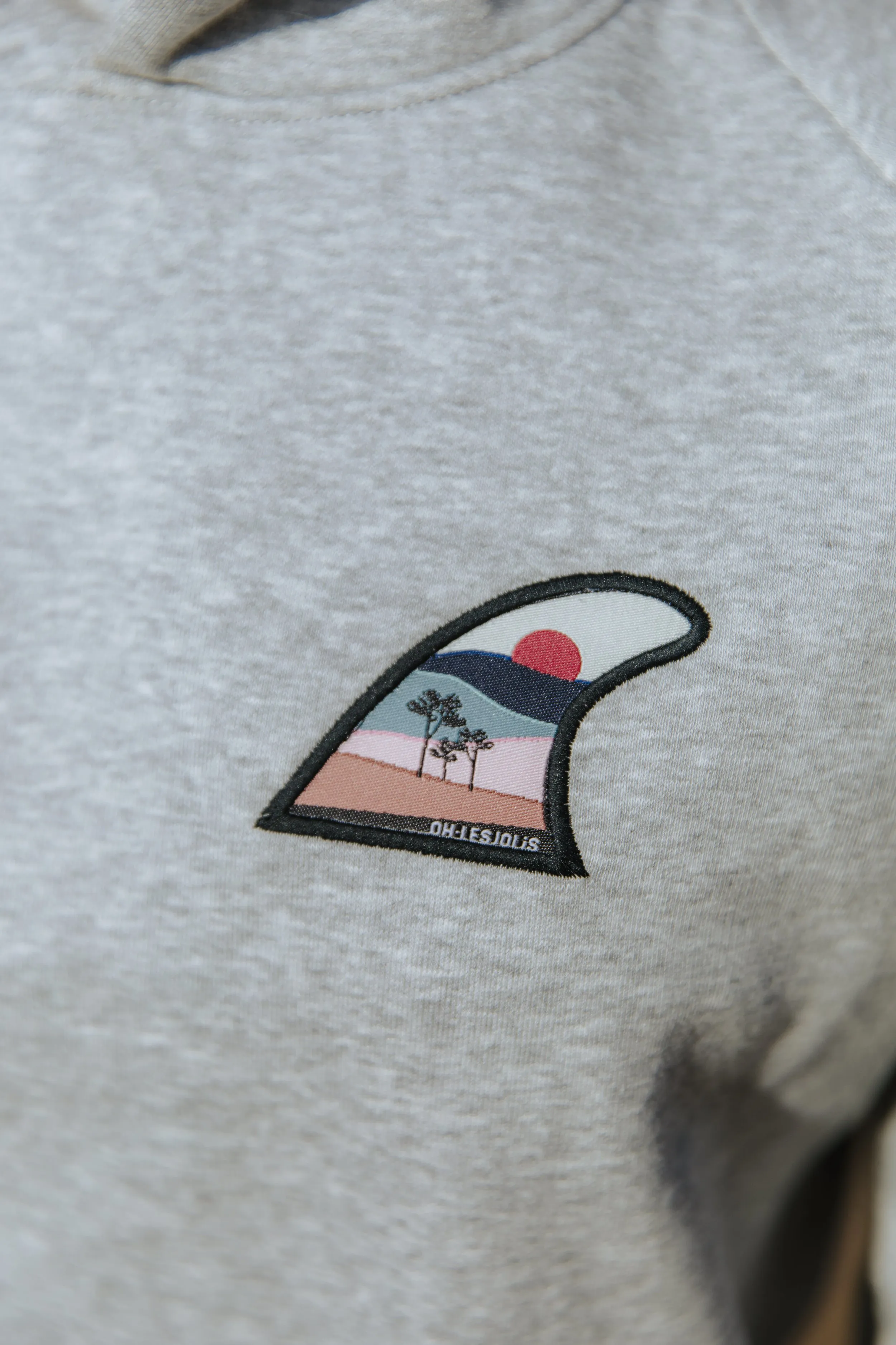 DÉRIVE AUTHENTIQUE — OH LES JOLIS | Marque française de T-shirts, sweat shirts et accessoires 100% coton biologique.