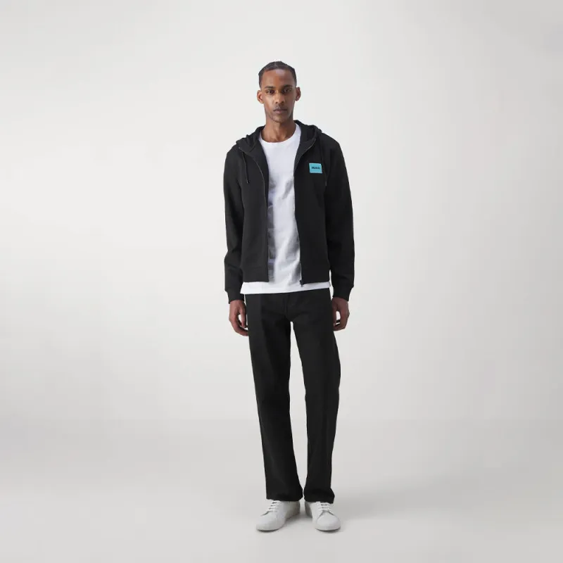 SWEAT ZIPPÉ HUGO DAPLE212 EN MOLLETON DE COTON NOIR AVEC PATCH LOGO BLEU