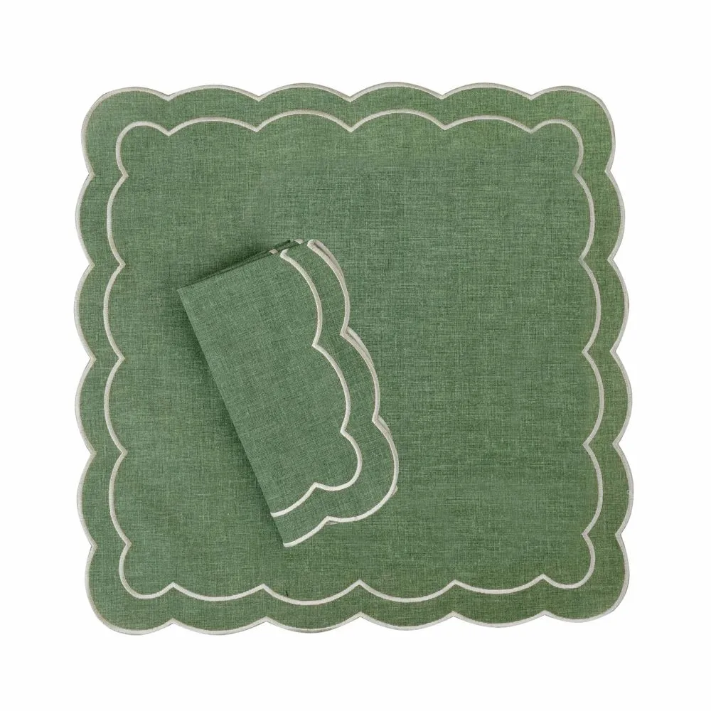 Tablecloth very merry christmas rounded 210